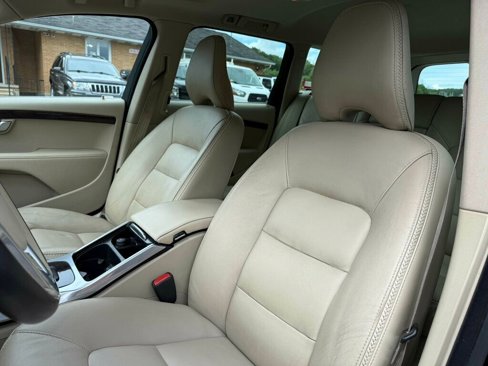 Used 2016 Volvo XC70 T5 Premier w/ Proximity Package image 20