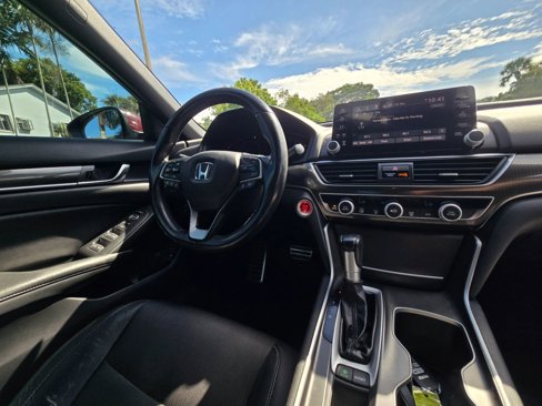 Used 2018 Honda Accord Sport image 30