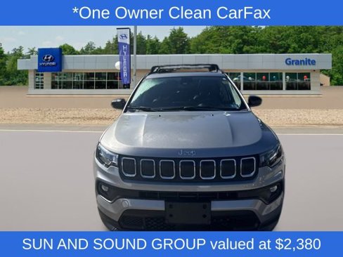 Used 2022 Jeep Compass Latitude w/ Sun and Sound Group image 3