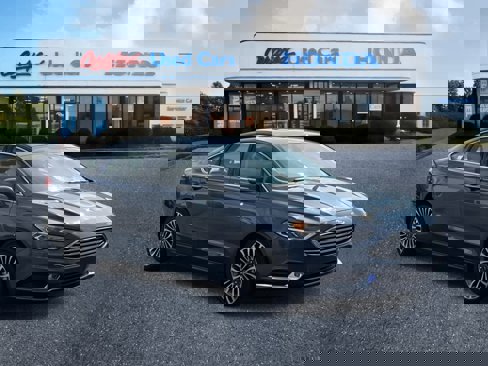Used 2018 Ford Fusion SE w/ Fusion SE Technology Package image 7