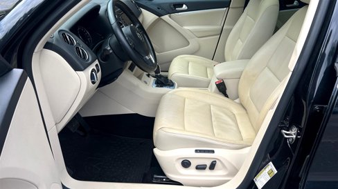 Used 2013 Volkswagen Tiguan SEL image 9
