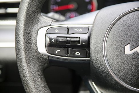 Used 2024 Kia K5 LXS image 21