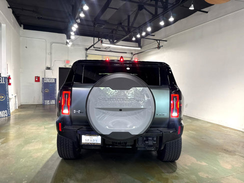 Used 2024 GMC Hummer EV 3X w/ LPO, Illumination Package image 7