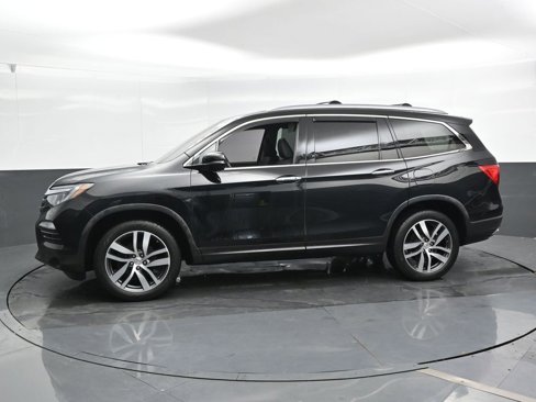 Used 2018 Honda Pilot Touring image 9