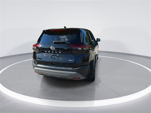 Used 2023 Nissan Rogue SV image 8