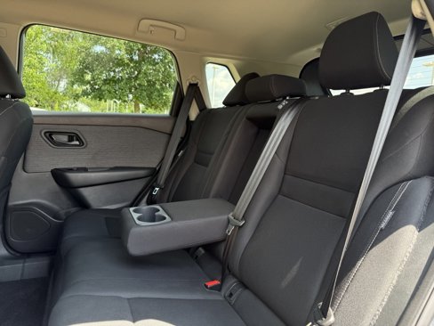 Certified 2023 Nissan Rogue S image 22