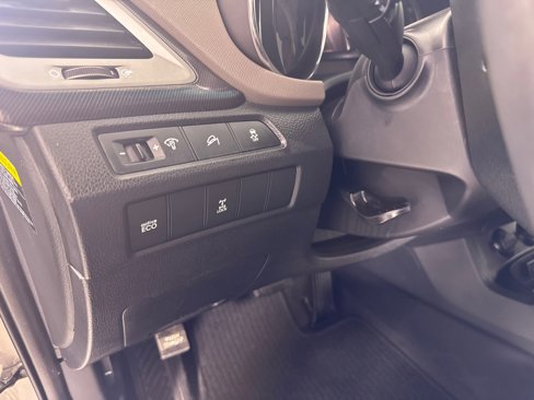 Used 2013 Hyundai Santa Fe AWD image 14