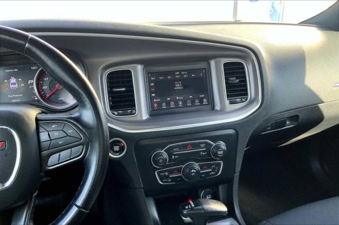 Used 2022 Dodge Charger SXT image 6