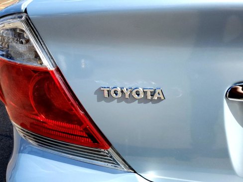 Used 2006 Toyota Camry LE image 7