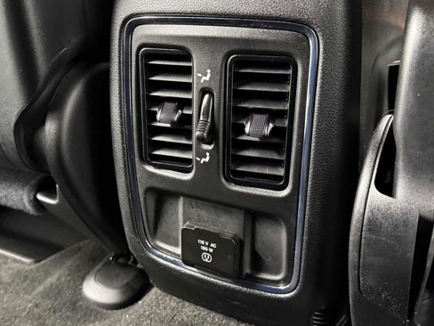 Used 2021 Jeep Grand Cherokee Freedom Edition image 30