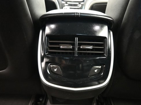 Used 2017 Cadillac XTS Luxury image 35