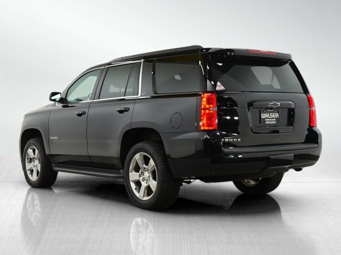 Used 2016 Chevrolet Tahoe LT w/ Luxury Package image 3
