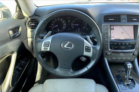 Used 2012 Lexus IS 350C image 5