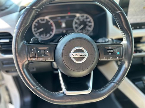 Used 2021 Nissan Rogue SL w/ Premium Package image 24