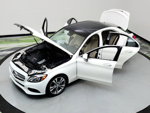 Used 2017 Mercedes-Benz C 300 Sedan image 35