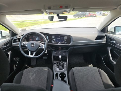 Used 2021 Volkswagen Jetta S image 8