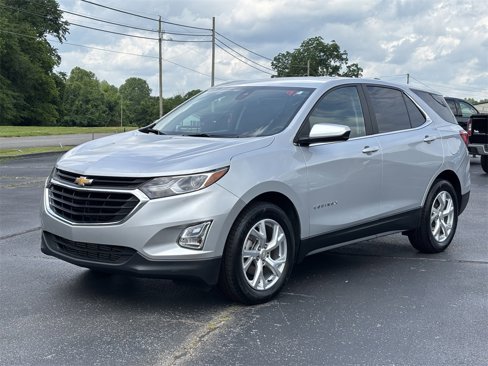 Used 2021 Chevrolet Equinox LT image 2