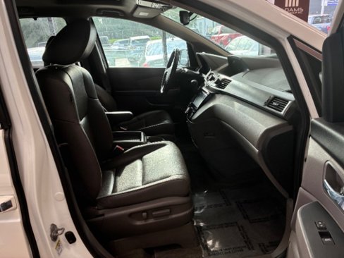 Used 2014 Honda Odyssey EX-L image 22
