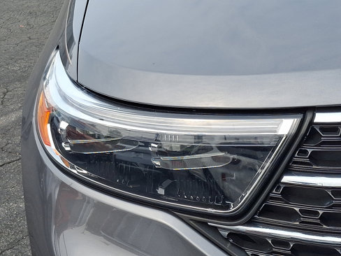 Certified 2022 Ford Explorer XLT w/ Class IV Trailer Tow Package image 9