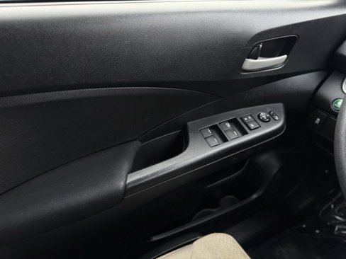 Used 2016 Honda CR-V SE image 26