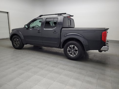 Used 2014 Nissan Frontier PRO-4X w/ Pro-4x Luxury Package image 3
