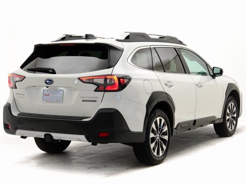 Used 2023 Subaru Outback Touring XT image 3