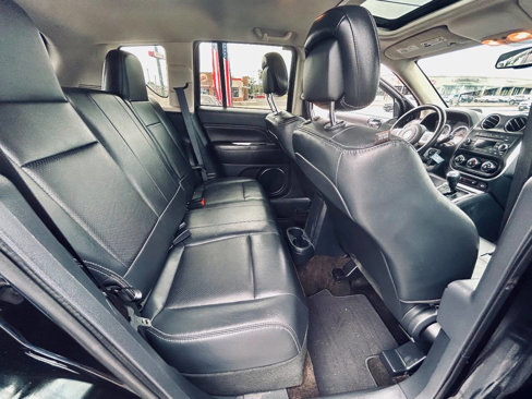 Used 2015 Jeep Compass High Altitude image 30