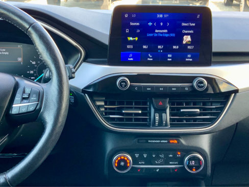 Used 2020 Ford Escape SEL image 43