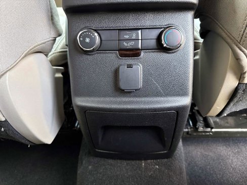 Used 2019 Ford Explorer FWD image 19