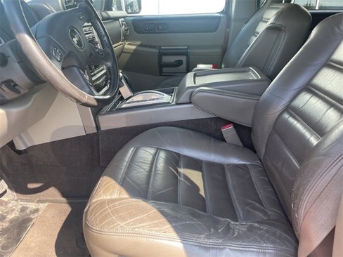 Used 2004 HUMMER H2 image 4