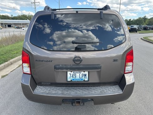 Used 2008 Nissan Pathfinder SE w/ Premium Pkg image 6