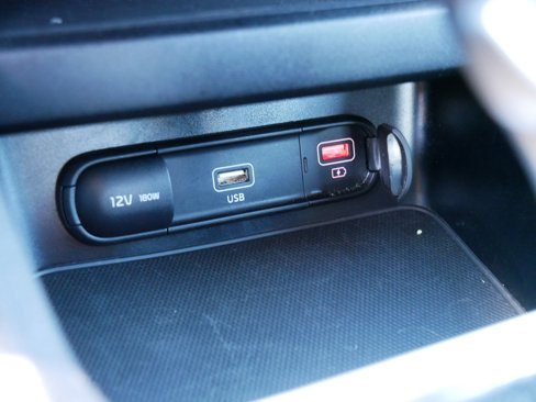 Certified 2024 Kia Forte LXS image 32