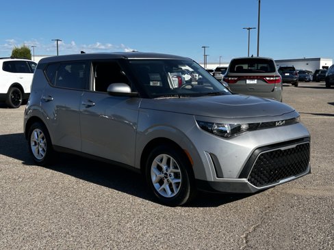 Used 2023 Kia Soul LX w/ Option Group 015 image 4