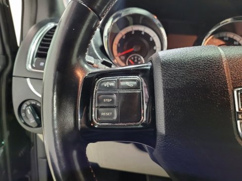Used 2017 Dodge Grand Caravan SXT image 23