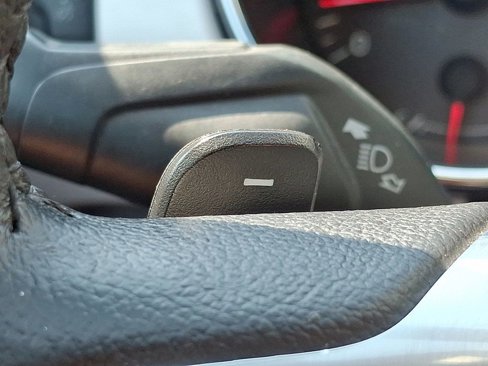 Used 2015 Ford Mustang Premium image 27