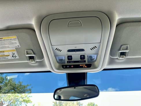 Used 2022 GMC Terrain Denali image 25