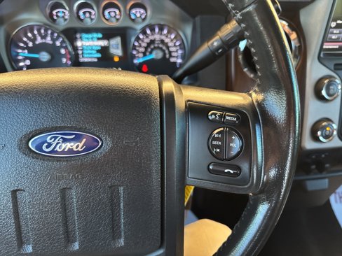 Used 2013 Ford F350 Lariat image 28