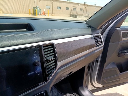 Used 2018 Volkswagen Atlas SEL image 34
