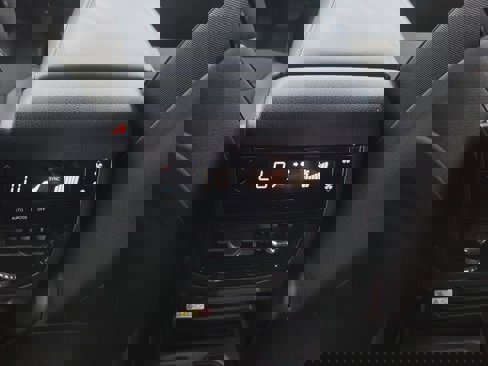 New 2025 Jeep Grand Cherokee L Altitude image 27