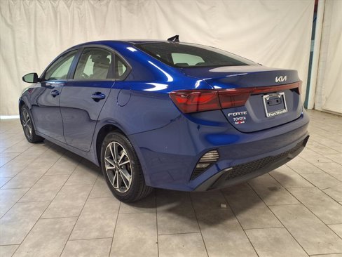 Used 2024 Kia Forte LXS image 7