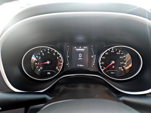 Used 2018 Jeep Compass Latitude w/ Cold Weather Group image 24