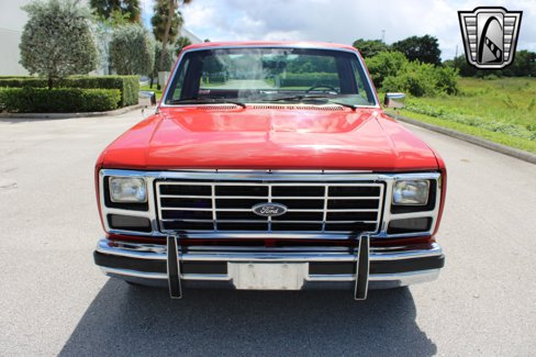 Used 1986 Ford F150 2WD Regular Cab image 3