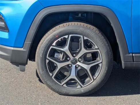New 2025 Jeep Compass Limited image 14