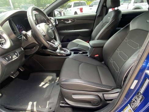 Used 2024 Kia Forte GT-Line w/ GT-Line Premium Package image 16