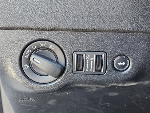 Used 2023 Dodge Charger GT image 28