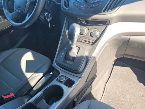 Used 2015 Ford Escape SE image 28