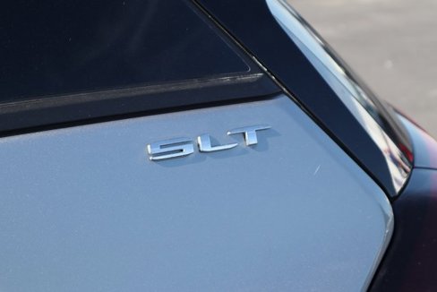 Used 2024 GMC Terrain SLT image 9