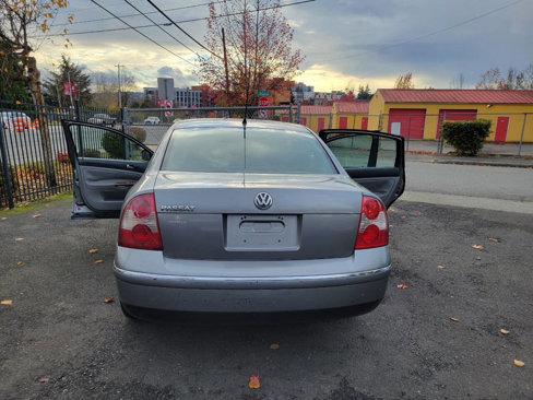 Used 2004 Volkswagen Passat GLS image 5