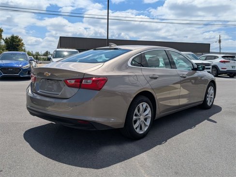 Used 2024 Chevrolet Malibu LT image 5