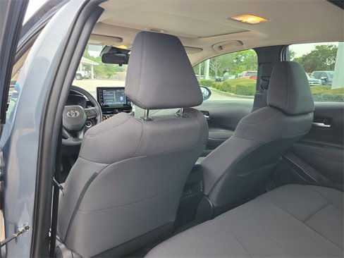 Used 2020 Toyota Corolla LE image 12